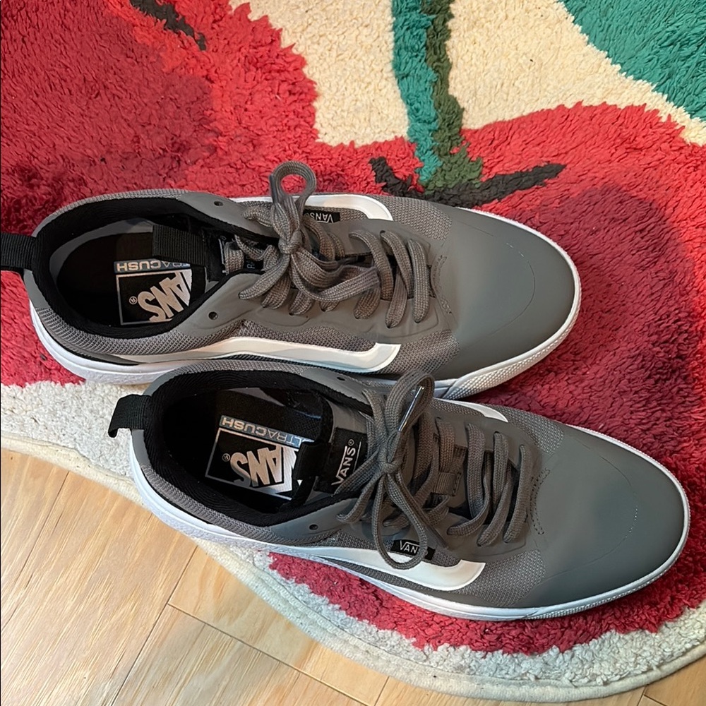Vans Gray and White Sneakers UltraRange